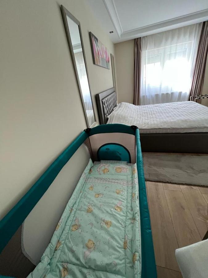 Paty'S Apartment Луґож Екстер'єр фото